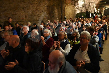 Plná vínna pivnica ... © Patrick Španko