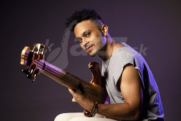 Michael Pipoquinha, archiv