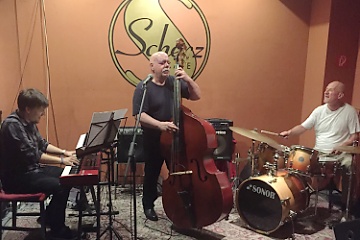 BA: Anton Jaro Trio aj s hosťom !!!