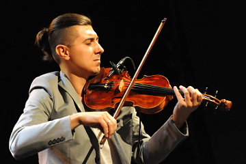 Viedeň – Adam Baldych & Helge Lien Trio !!!