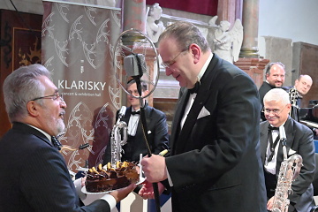 Darček z publika k výročiu © Patrick Španko