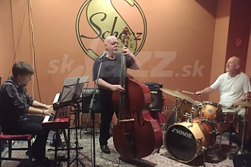 BA: Anton Jaro Trio aj s hosťom !!!