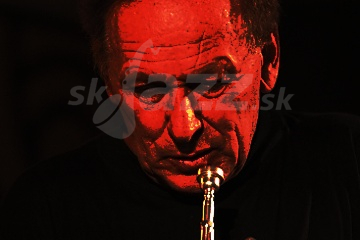 Lacov humor a hudba na Slovensku koncom mája !!!