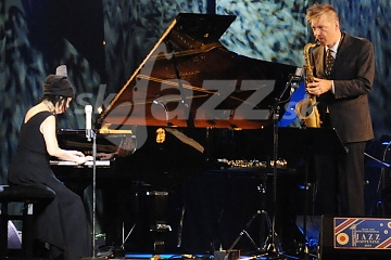 Z učiteľky a žiaka teraz hudobní partneri !!!