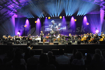 One Day JF - sláčiky a jazz !!!